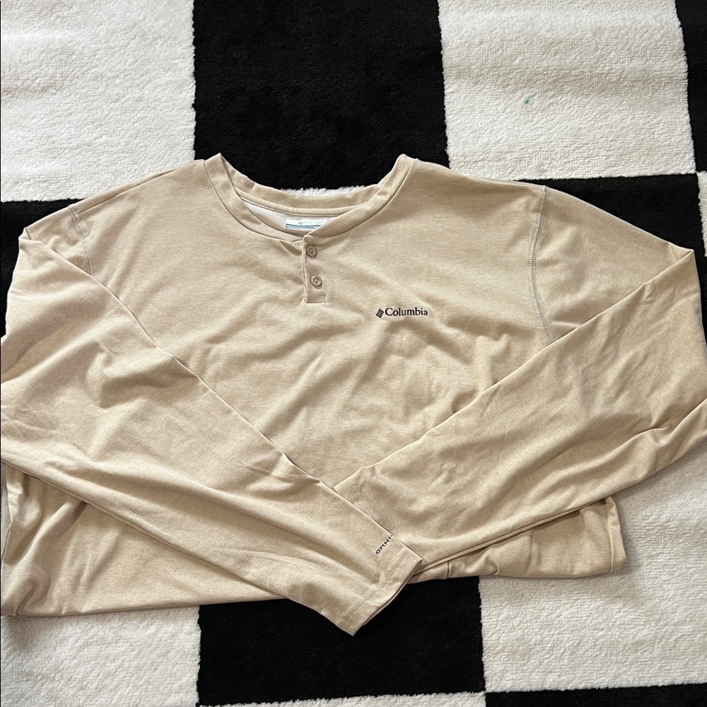 Columbia Tan Long Sleeve Henley Shirt